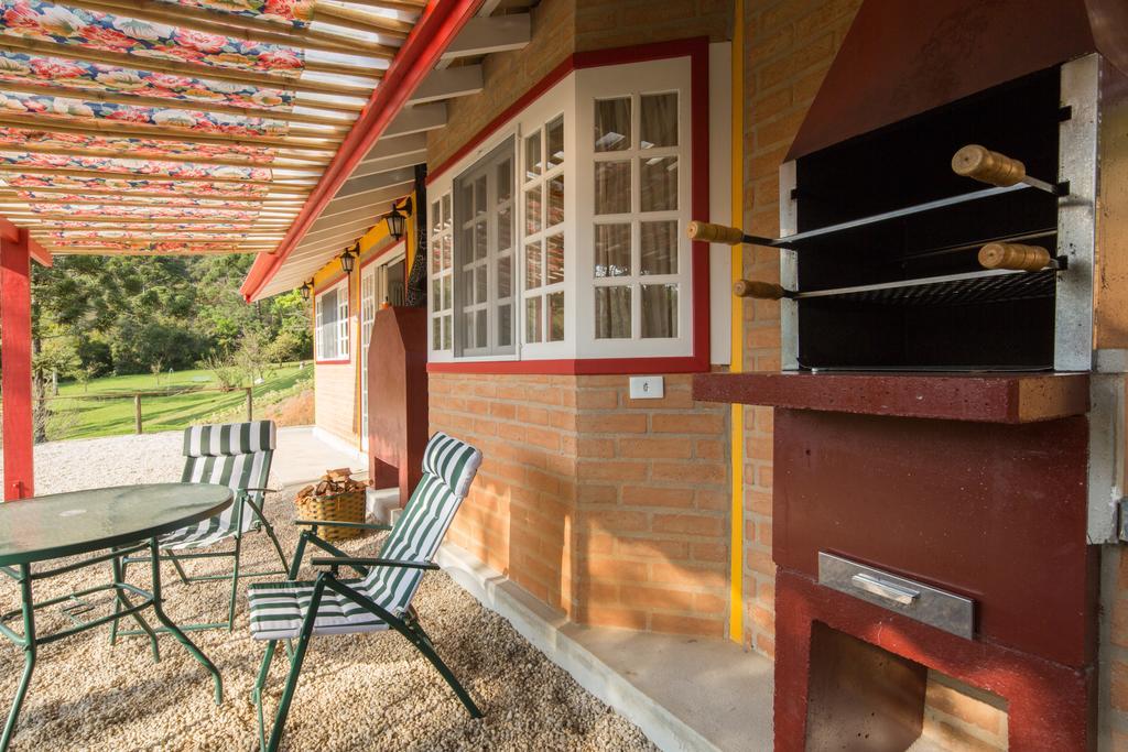 Pousada Chales Da Casa Centenaria Santo Antônio do Pinhal Exteriör bild