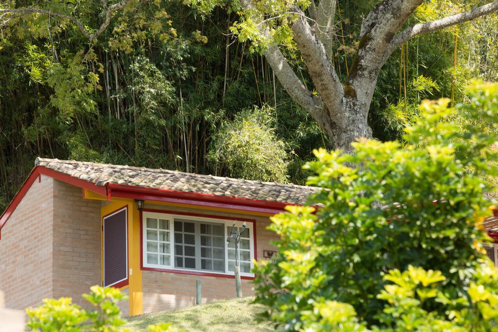 Pousada Chales Da Casa Centenaria Santo Antônio do Pinhal Exteriör bild